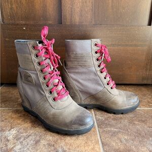 SOREL Lexie Wedge Ankle Boot